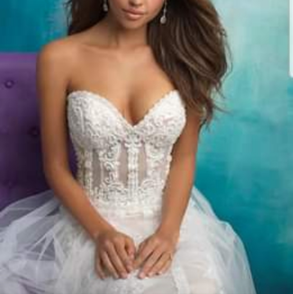Allure Bridal dress size 12